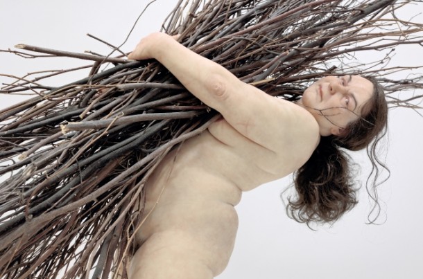 woman-with-sticks_