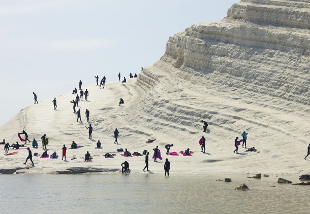 human-tourism sicile-plage