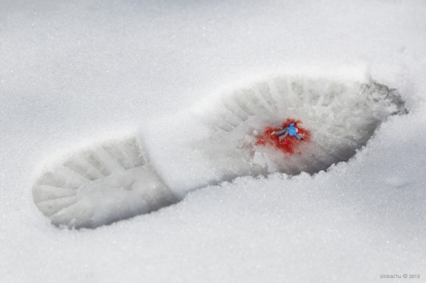 Street art Slinkachu Stroll