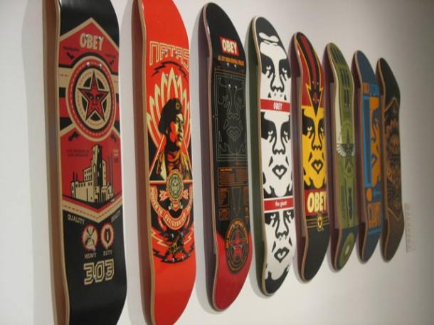 Street art Frank Shepard Fairey Skateboards