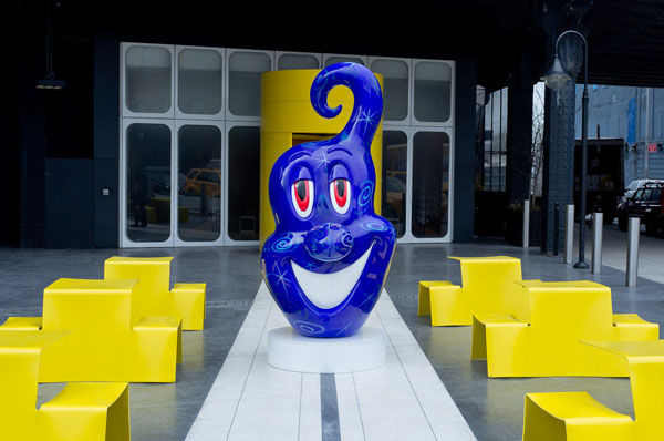 Street art Kenny Scharf Sculpture 02