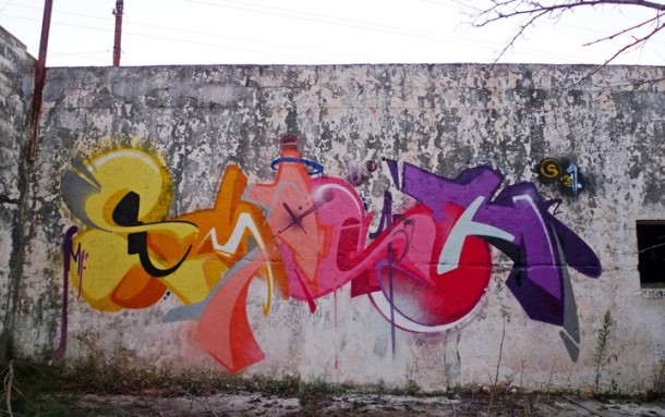 Graffiti Smash 137