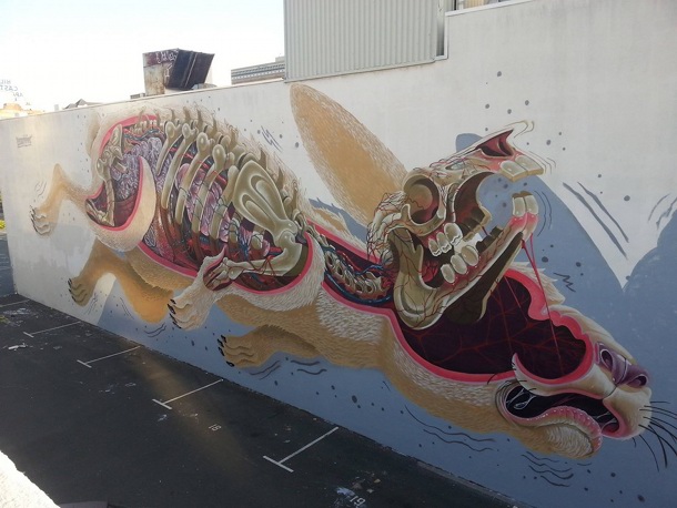 Fresque géante dans le centre d'Oakland