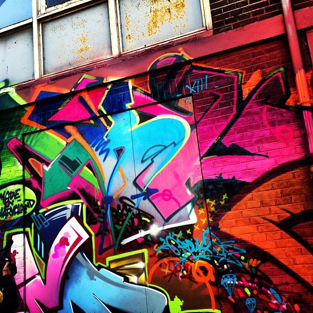 Kongo, street artiste français de renommée internationale Strip Art