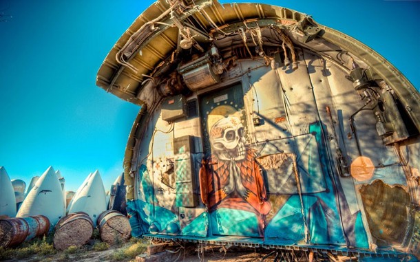 Boneyard Project, peinture sur avion